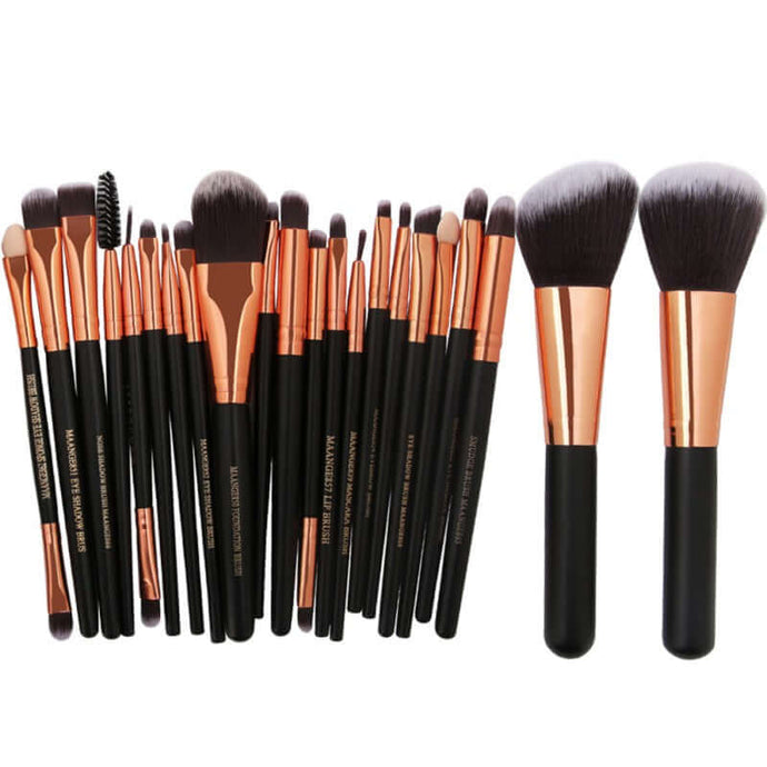 5 Essential make-up tools you should own today